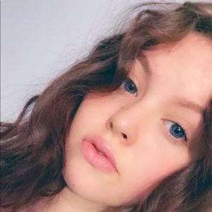 Meet your Posher, Shelby